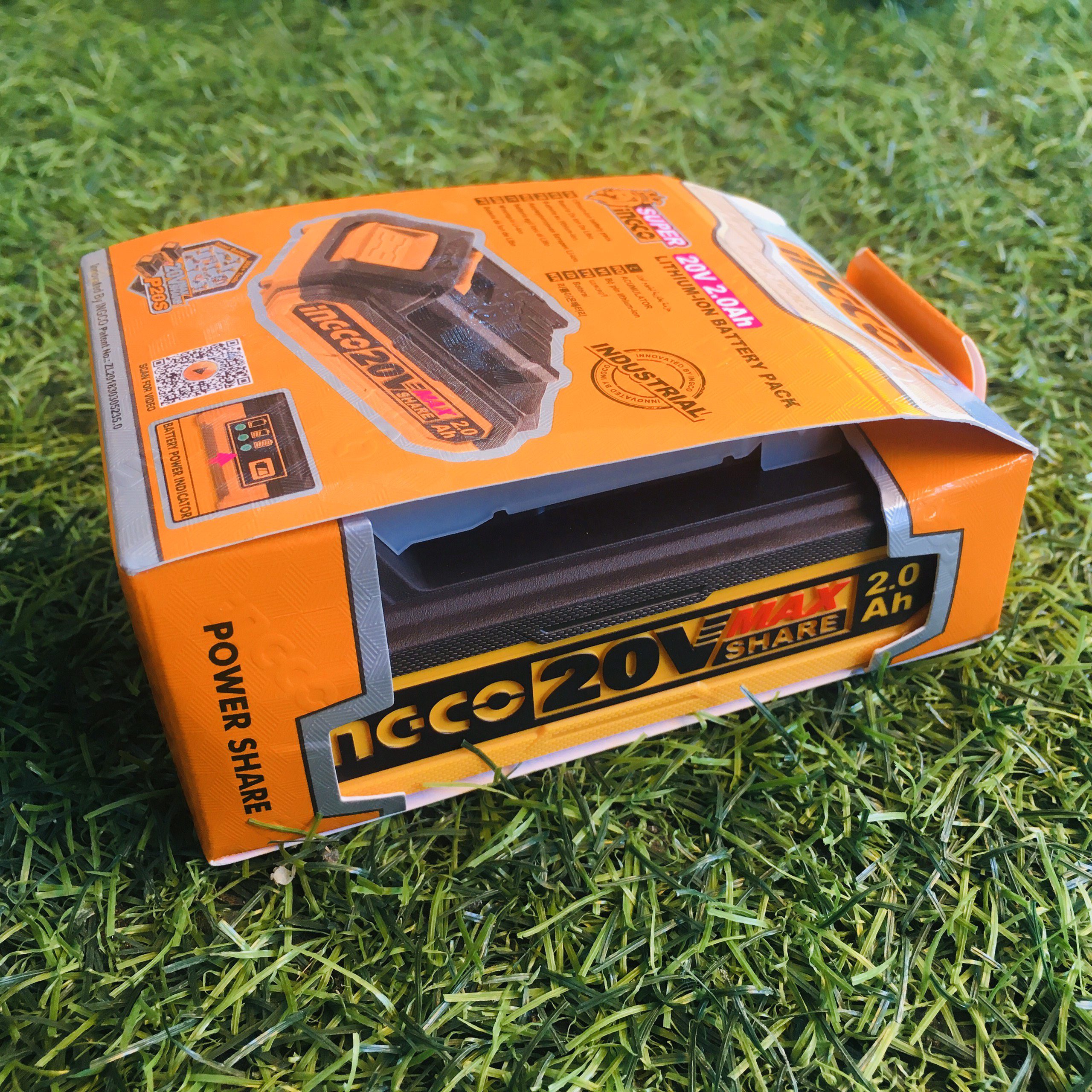 Pin sạc P20s Ingco 20V dung lượng cao FBLI20011FBLI2001 (1) Pin sac P20s Ingco 20V dung luong cao FBLI20011FBLI2001 1